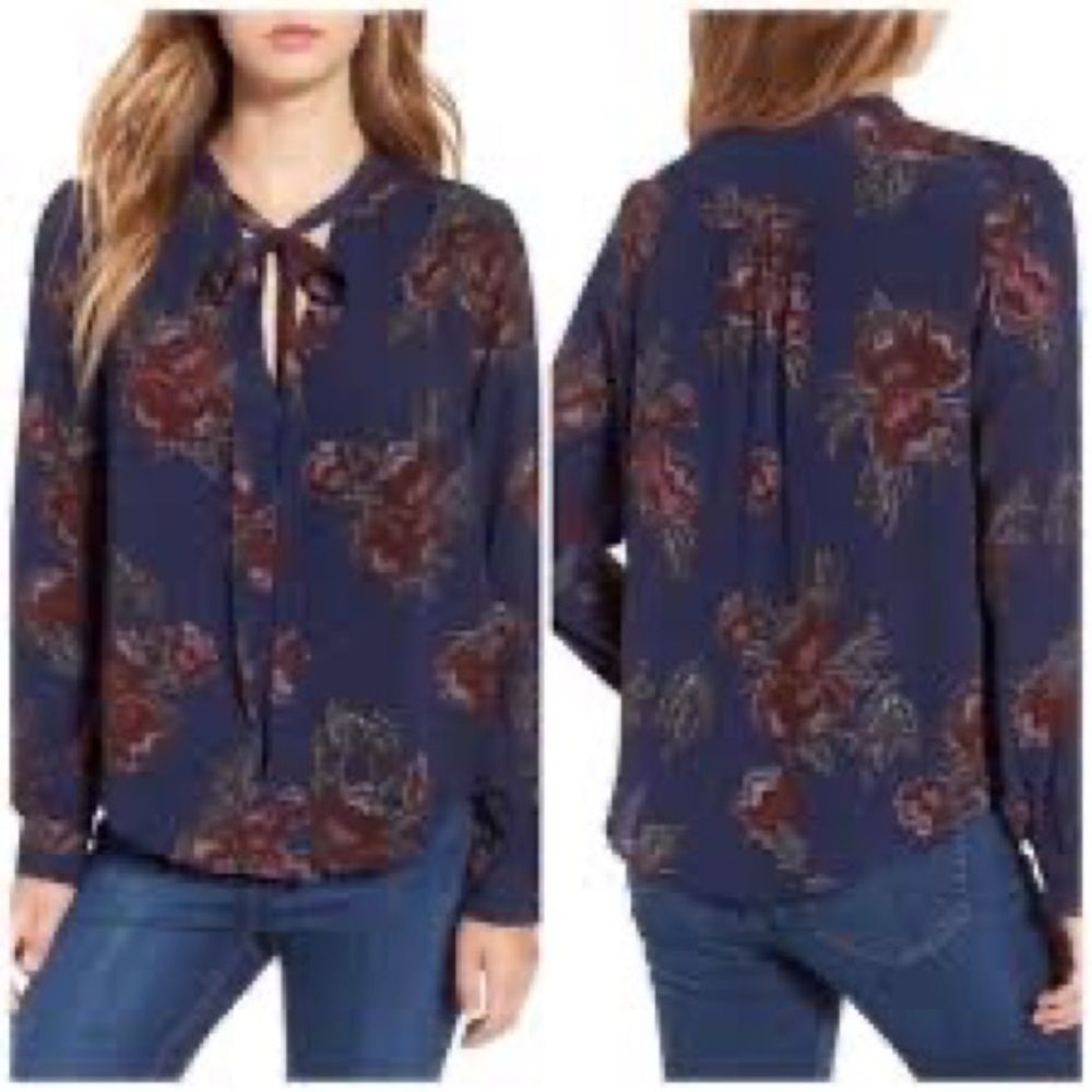 Astr The Label Long Sleeve Floral V-Neck Tie Blouse size Large